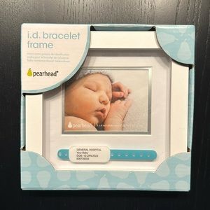 Baby Hospital ID Bracelet Photo Frame, Newborn Keepsake, Expecting Parents Gift